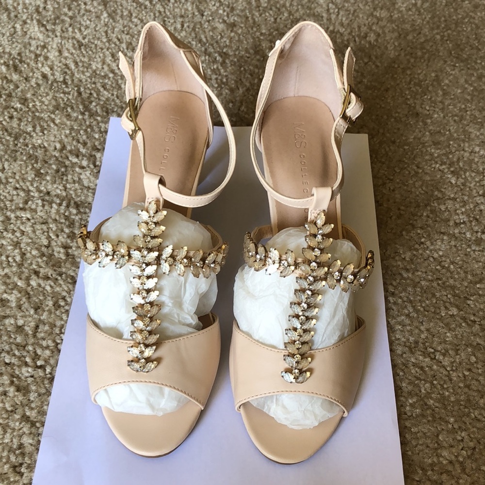 MARKS & SPENCER ELEGENT GEM RHINESTONE HEELS NUDE US 7